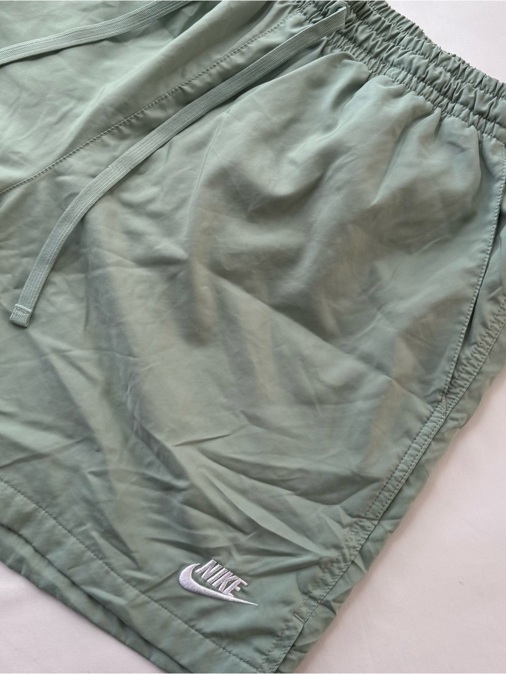 Nike Woven Flow Shorts Size XL
